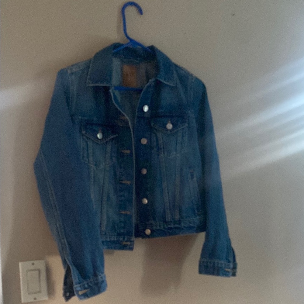 GAP Jean/Denim Jacket – Women’s XXS